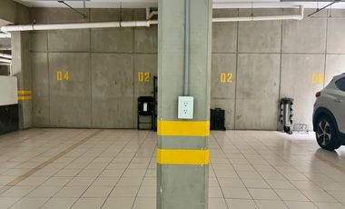 RENTA DE DEPARTAMENTO DE 260m2 CON ROOF GARDEN DE 37m2 CASI EN LA DEL VALLE