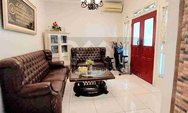 Turun Harga! Dijual Rumah Hook Strategis Di Emerald Bintaro Sektor 9