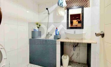 Turun Harga! Dijual Rumah Hook Strategis Di Emerald Bintaro Sektor 9