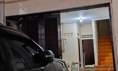 Rumah Mewah Akses ke Mall Living World Dijual, di Seroja Denpasar Area