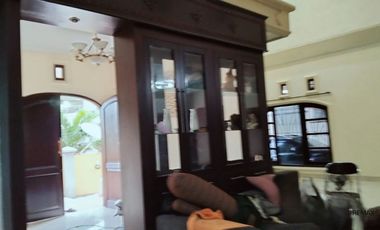 Rumah Mewah Akses ke Mall Living World Dijual, di Seroja Denpasar Area