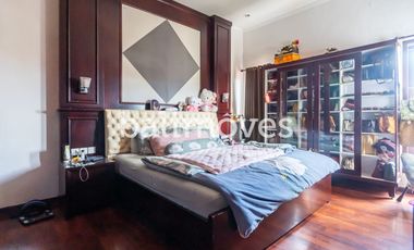 For Sale Five Bedroom Freehold Villa in Renon