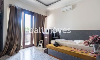 For Sale Five Bedroom Freehold Villa in Renon