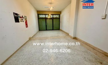 Three-story townhome, 152.7 sq.w., near the Chaiyaphum Municipal Public Health Center, on Mittraphap Road (Highway No. 2051), Chaiyaphum City