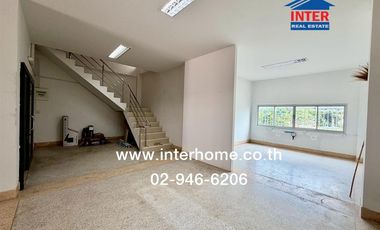 Three-story townhome, 152.7 sq.w., near the Chaiyaphum Municipal Public Health Center, on Mittraphap Road (Highway No. 2051), Chaiyaphum City