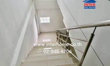 Three-story townhome, 152.7 sq.w., near the Chaiyaphum Municipal Public Health Center, on Mittraphap Road (Highway No. 2051), Chaiyaphum City