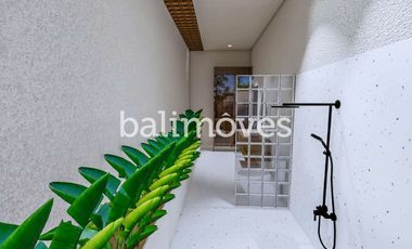 Off Plan Modern Three Bedroom Villa In Kesiman Kertalangu