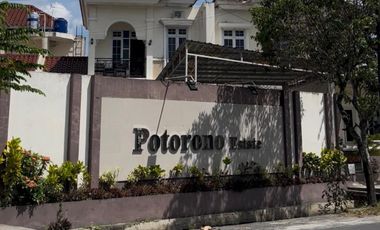 Rumah Eropa Klasik di Banguntapan