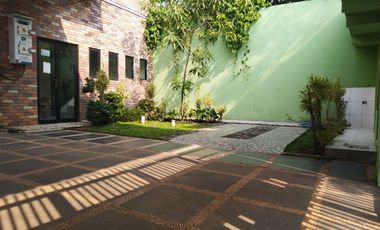 Ruang Usaha Besar di Jantung Jatiasih Jalan Ramai Akses Tol Mudah