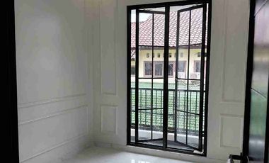 Jual Rumah Siap Huni Dekat Tol Dan Pasmod BSD Griya Loka Tangsel, Ea