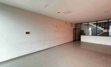 Disewakan Ruko 3 Lantai Siap Huni di Bintaro sektor 9