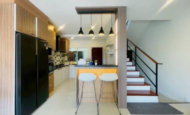 For Sale / Rent – Luxury Pool Villa Near Chiang Mai City