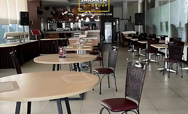 3-Star Hotel Commercial Building in Pancoran 8 Floors + Basement . Strategic Location Near Business & Office Districts