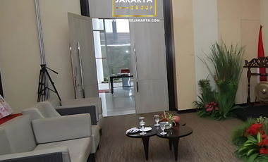 3-Star Hotel Commercial Building in Pancoran 8 Floors + Basement . Strategic Location Near Business & Office Districts