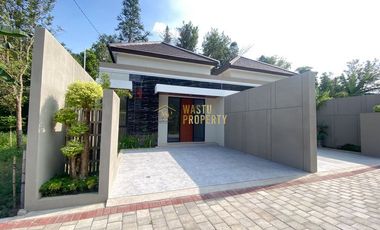 DIJUAL RUMAH SIAP HUNI DI NGAGLIK SLEMAN DEKAT KAMPUS UII JAKAL SHM