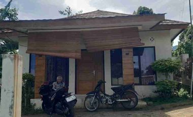 dijual lahan + rumah semi villa