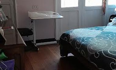 SE ACEPTA CANJE VENTA CASA IMPECABLE, 4D 2B , ENTRADA PARA 3 AUTOS, PATIO ACOGEDORA