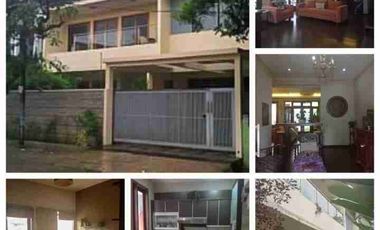 RUMAH MEWAH MINIMALIS TROPIS 2 LANTAI MAINROAD ANTAPANI BANDUNG.