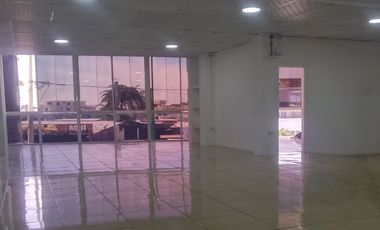 EN VENTA: Propiedad rentera en Flavio Reyes con Espacios Comerciales y Residenciales