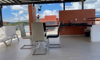 VENTA ESTUPENDA CASA DOS PISOS Y TERRAZA