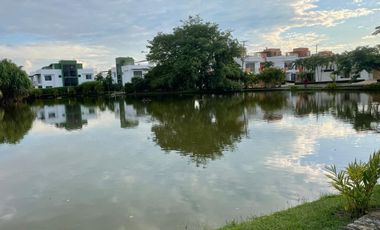 VENTA ESTUPENDA CASA DOS PISOS Y TERRAZA