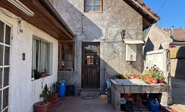 Se Vende Hermosa y Amplia Casa 3D+2B+Depto de Interior!