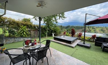 Casa Campestre en venta - Entre Armenia y el Caimo