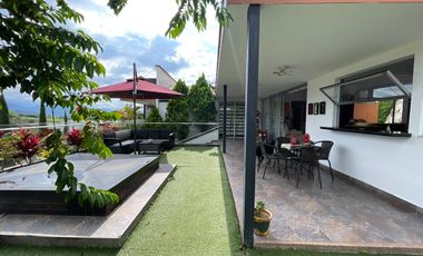 Casa Campestre en venta - Entre Armenia y el Caimo