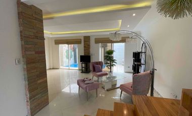 Alquiler de casa urb. Portal al Sol vía a la costa