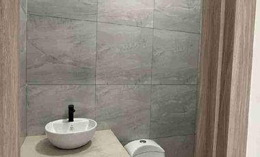 ESPECTACULAR, MODERNA Y ELEGANTE VILLA... POR ESTRENAR!!! A 300 METROS DE LA PLAYA