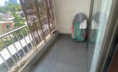 Hermoso depto norte, terraza, 2 Dormitorios, baño, estacionamiento