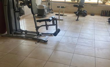 Hermoso depto norte, terraza, 2 Dormitorios, baño, estacionamiento