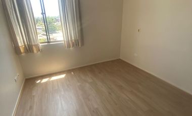 Hermoso depto norte, terraza, 2 Dormitorios, baño, estacionamiento