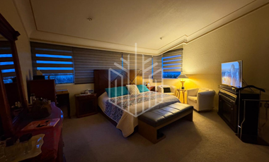 EXCELENTE OPORTUNIDAD CON JARDÍN PLANO EN LOMA DE VALLESCONDIDO.