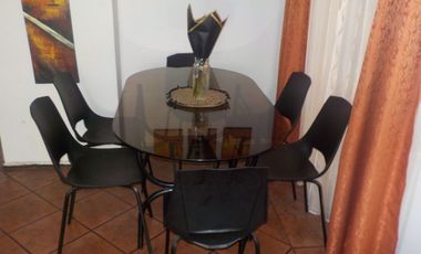 VENDE CASA AMPLIO PATIO.  METRO . MALL PLAZA VESPUCIO