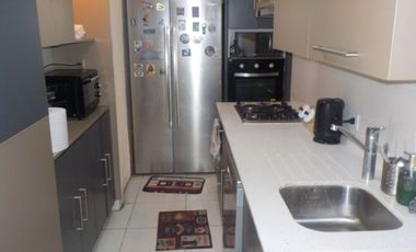 VENDE CASA AMPLIO PATIO.  METRO . MALL PLAZA VESPUCIO