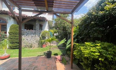 SE VENDE CASA COLONIAL EN TEPOZTLAN