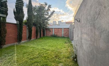 CASA EN VENTA VALLE DE LAS FUENTES, MODELO AILE, CALIMAYA, CERCA DE METEPEC