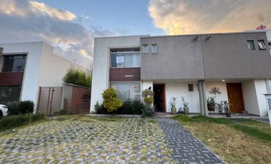 CASA EN VENTA VALLE DE LAS FUENTES, MODELO AILE, CALIMAYA, CERCA DE METEPEC