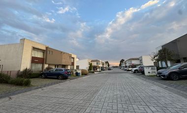 CASA EN VENTA VALLE DE LAS FUENTES, MODELO AILE, CALIMAYA, CERCA DE METEPEC