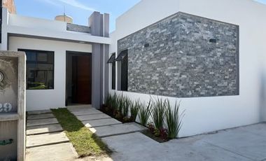 HERMOSA CASA LISTA PARA ESTRENAR