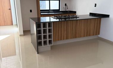 HERMOSA CASA LISTA PARA ESTRENAR