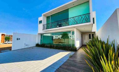 Casa Nueva en Renta – Lomas de Angelópolis II
📍 Parque Dublin, Lomas 2 | Cerca de Sonata y accesos rápidos