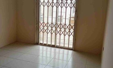 Alquiler Casa de 4 dormitorios en Metropolis 2