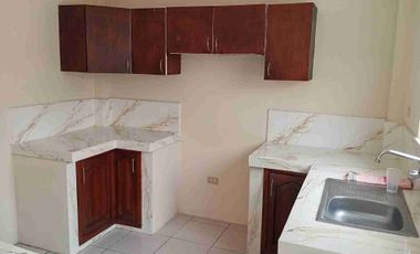 Alquiler Casa de 4 dormitorios en Metropolis 2