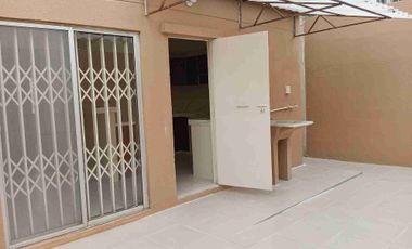 Alquiler Casa de 4 dormitorios en Metropolis 2