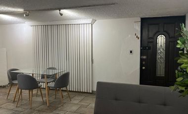 Departamento remodelado en venta en primer piso – Excelente ubicación.