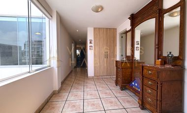 Dúplex en Venta con terraza Chacarilla - Santiago de Surco