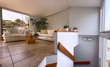 Dúplex en Venta con terraza Chacarilla - Santiago de Surco