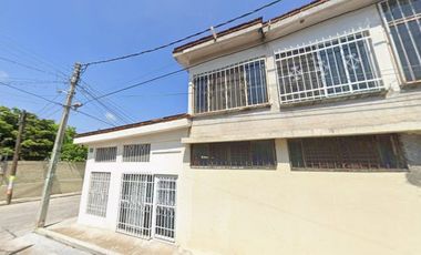 CASA A LA VENTA EN TLAQUILTENANGO CENTRO MORELOS CASA ADJUDICADA A PRECIO DE OPORTUNIDAD